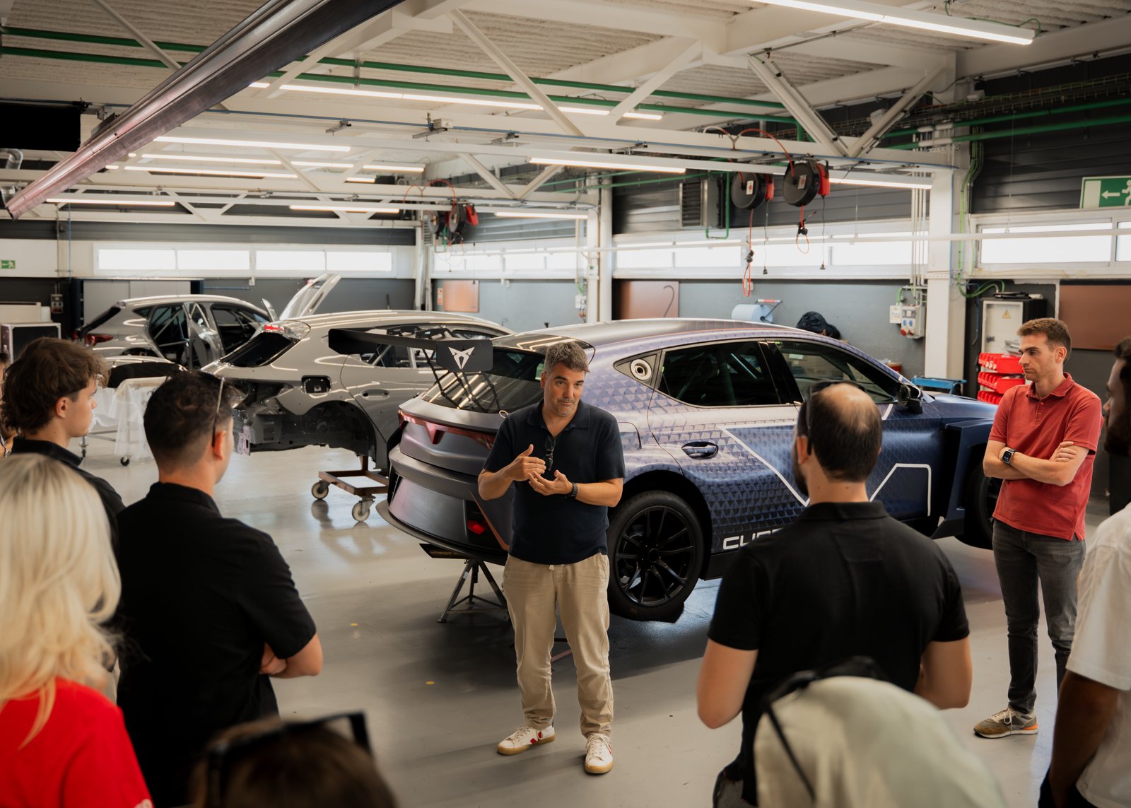 HSO Connect: Studierende und CUPRA-Verantwortliche im Austausch – reale Business Challenge statt Theorie.